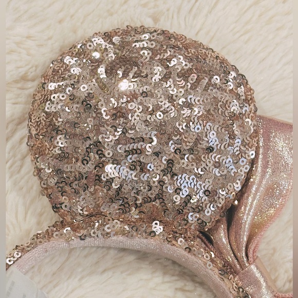 Disney Parks Minnie Mouse Sequin Ear Headband w/ Bow - Rose Gold & Pink - NWOT - Picture 7 of 9